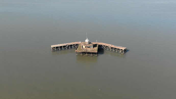 end%20of%20pier00108000