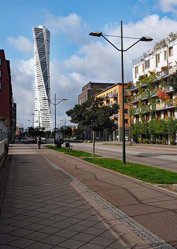 Turning Torso - Malmo Sweden (smimage)