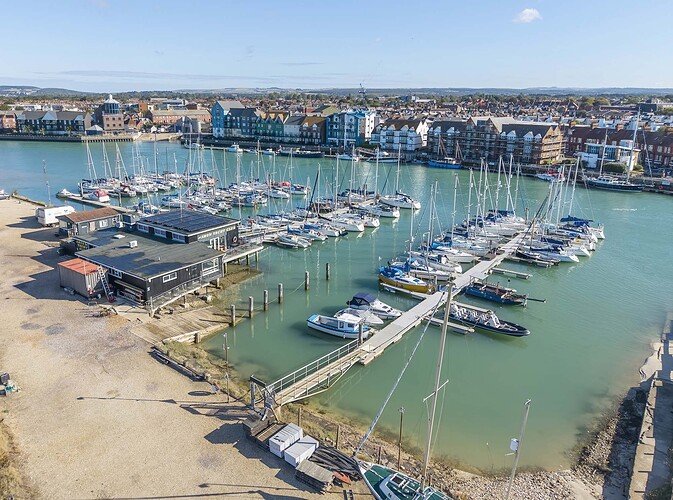 littlehampton arun 26