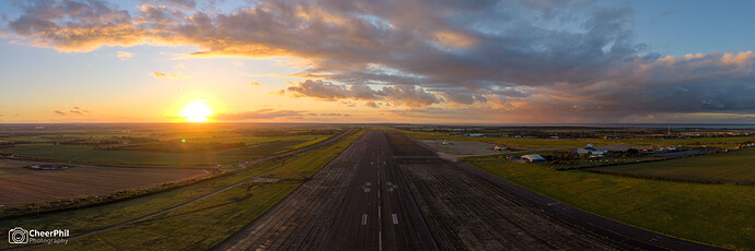 2025-10-25 Manston Airport Runway Panorama (WM)