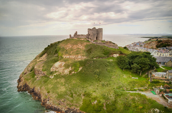 cricieth castle 3-1