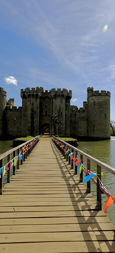 224803a8-f62f-4caf-aaf4-f57807d1a524dscf2195