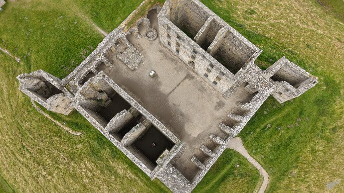 ITCuz_Ruthven-Barracks_3