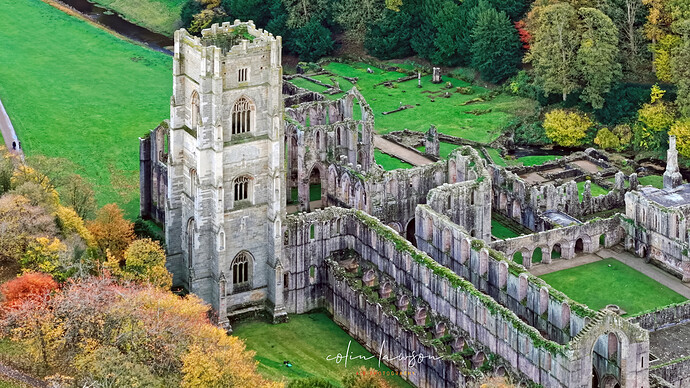 Fountains Abbey 1-edit