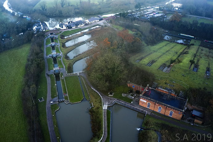 DJI_0434%20Foxton%20Locks%20looking%20down%20towards%20pub%20edit%201