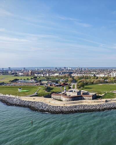 dji_fly_20250419_175144_0022_1745081575959_photo