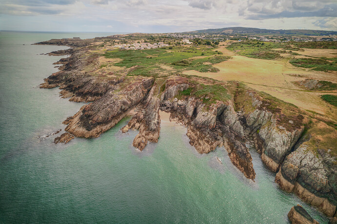 Traeth Dynion-coastline