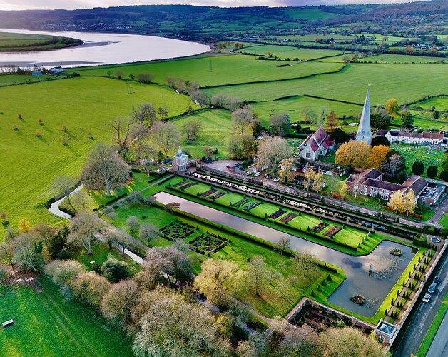 dji_fly_20251130_145038_0136_1764518772681_photo