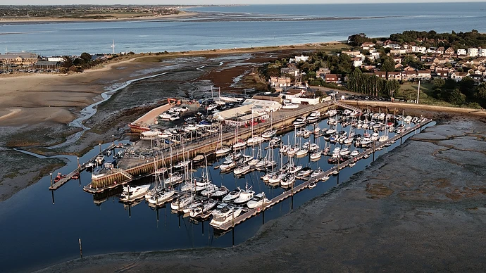 DJI_20250616202751_0004
