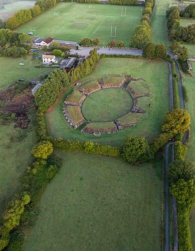 4ee23bd4-3caf-4029-8e34-900e60e93812_caerleon-a