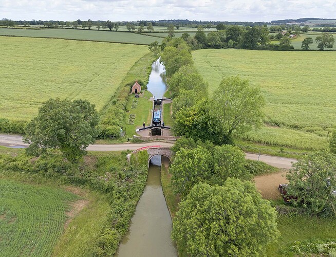 oxford canal claydon locks 4