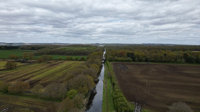 c8f87ee9-2cf3-4175-845d-eb42b4c0493c_dji_fly_20