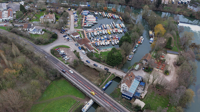 f0306e8d-8cd6-4f27-b310-1b3d0a715b64_3829-porta