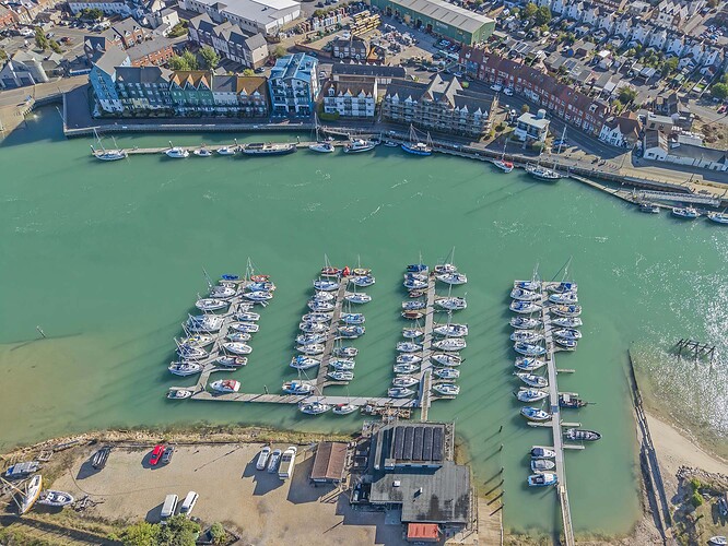 littlehampton arun 24