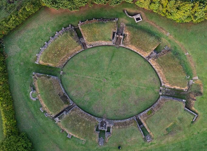 e103353d-375f-43f6-a7da-a4fbadd4ff1f_caerleon-a