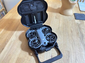 D4F0B41B-4E35-4002-B5B6-D489697CD3BF_1_102_o