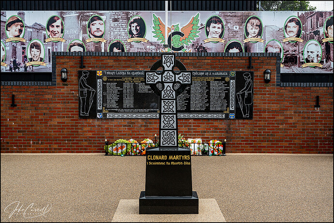 JCP_Dru_bombaystmemorial01