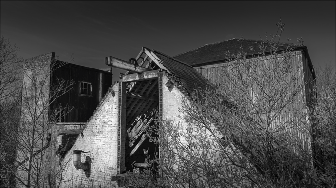 DJI_0927-HDR Mill B&W