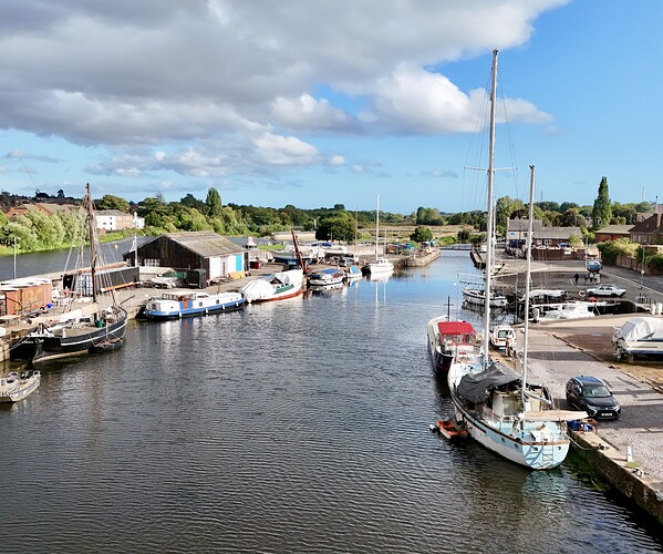 dji_fly_20250907_172702_0008_1757262523640_photo