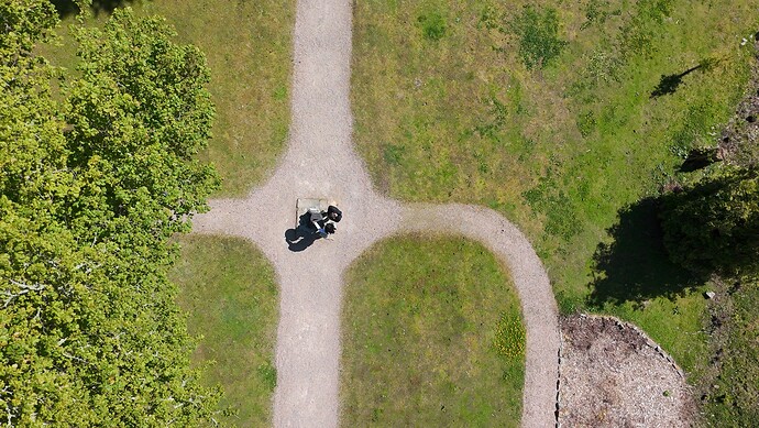 4eef0cfe-a132-4cc2-a063-8d774c8423bb_dji_fly_20