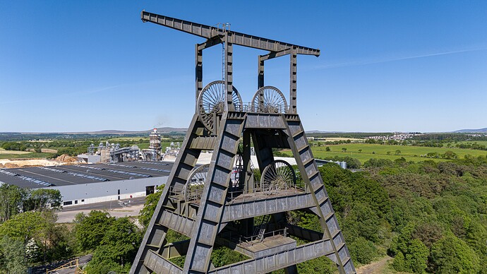 9e5b477e-aca7-45a4-be2e-7e6fe9c97698_498337222_