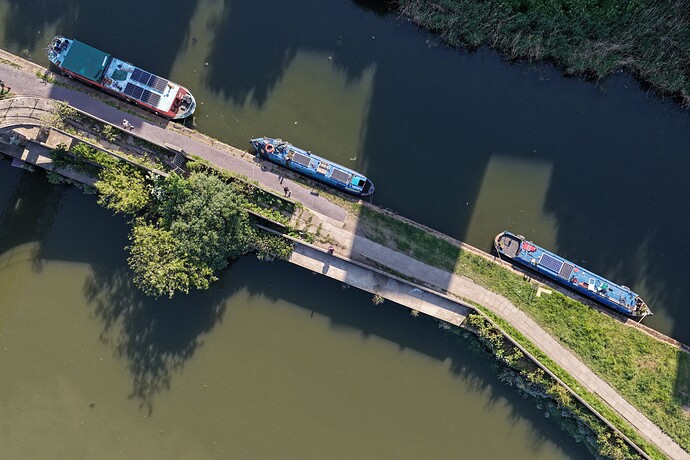 dji_fly_20250519_173148_0014_1747688959344_photo