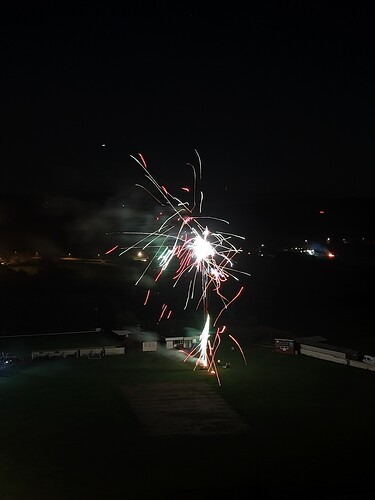 dji_fly_20251108_190538_0148_1762630624323_photo