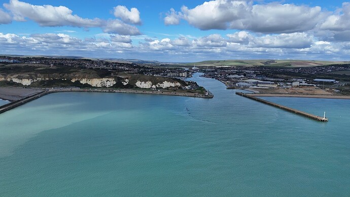 dji_fly_20250921_130952_0_1758431392750_photo_low_quality