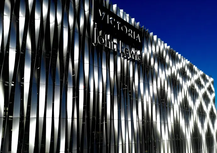 0E3BA0CC-5232-4F8A-83F2-BABB36657871